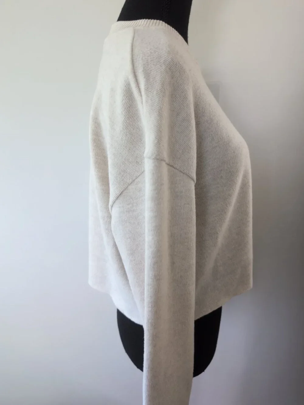Zara Super Soft Cropped Lightweight Long Sleeve Oatmeal Shirt Casual Sophisticat - Picture 4 of 11